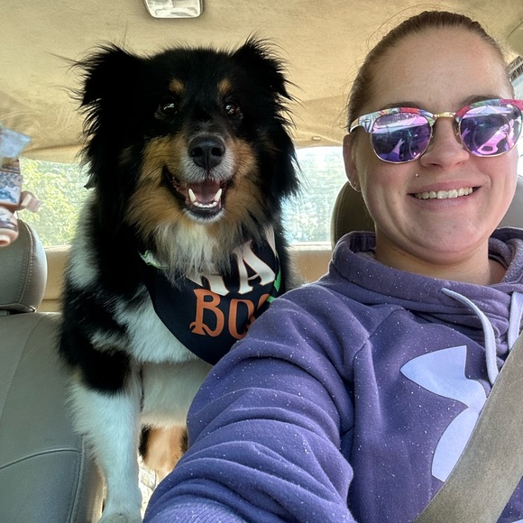 Meet your Posher, Jess - Picture 5 of 6